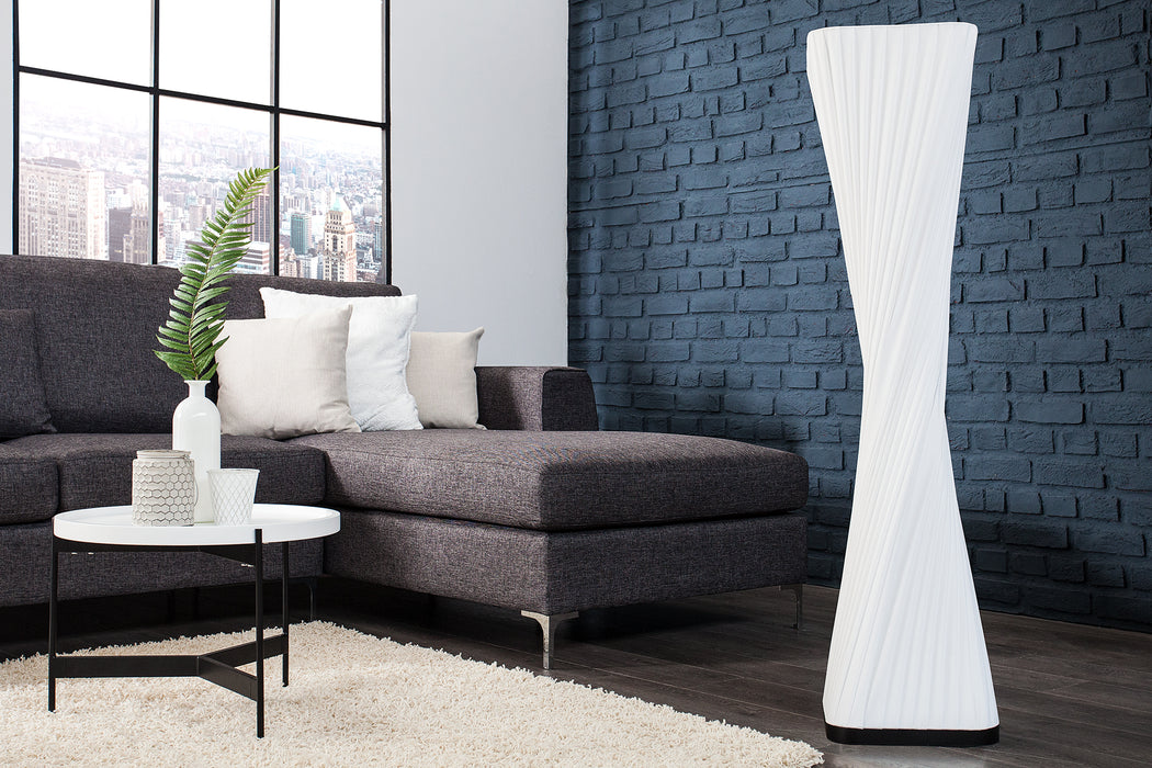Stehleuchte New York X120cm weiss