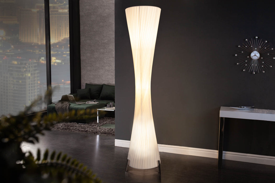 Stehleuchte New York 160cm weiss