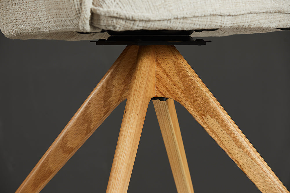 Drehstuhl Uppsala drehbar 180° beige Chenille-Stoff mit Armlehnen und Eiche Timber Beine - Bild 5