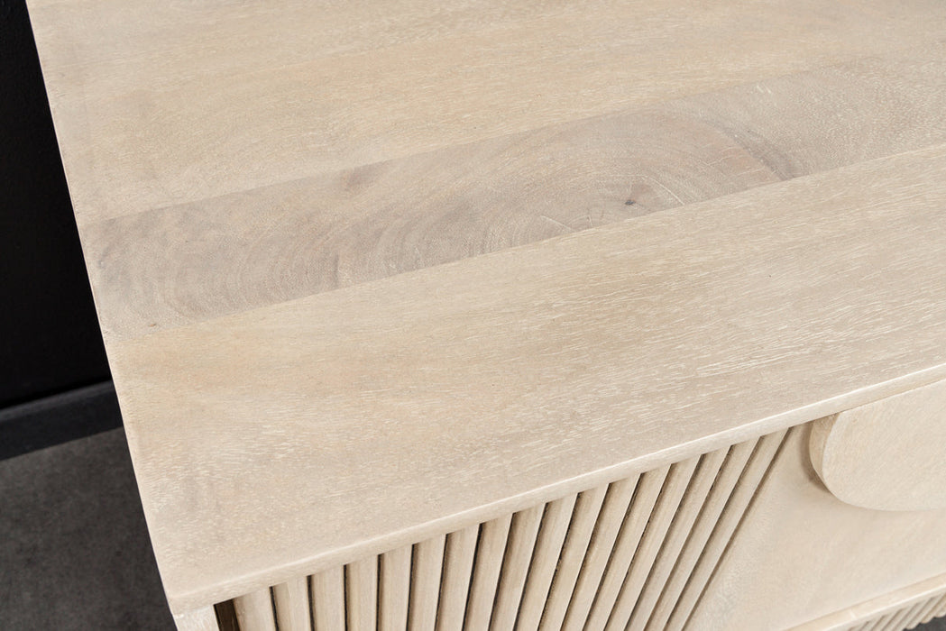 TV Board Aesthetics 200cm Mangoholz weißgekalkt