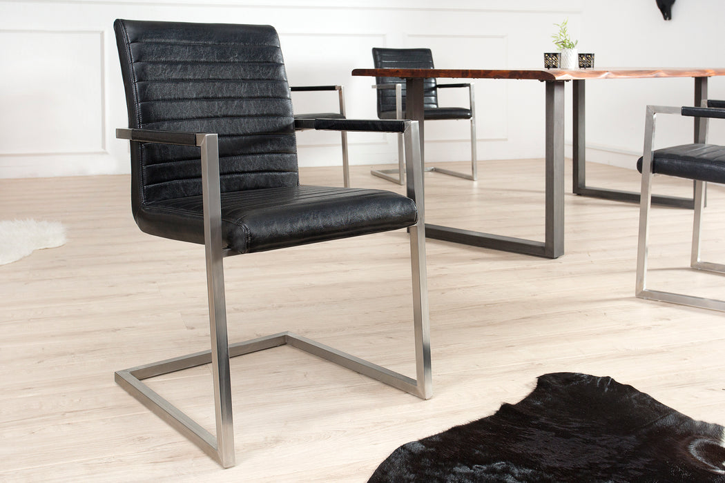 Freischwinger Penthouse Antik Schwarz