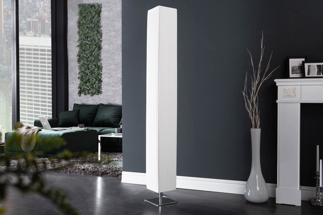 Stehleuchte New York 160cm weiss