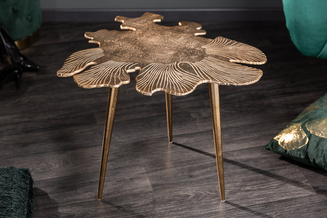 Couchtisch Petal 57cm gold