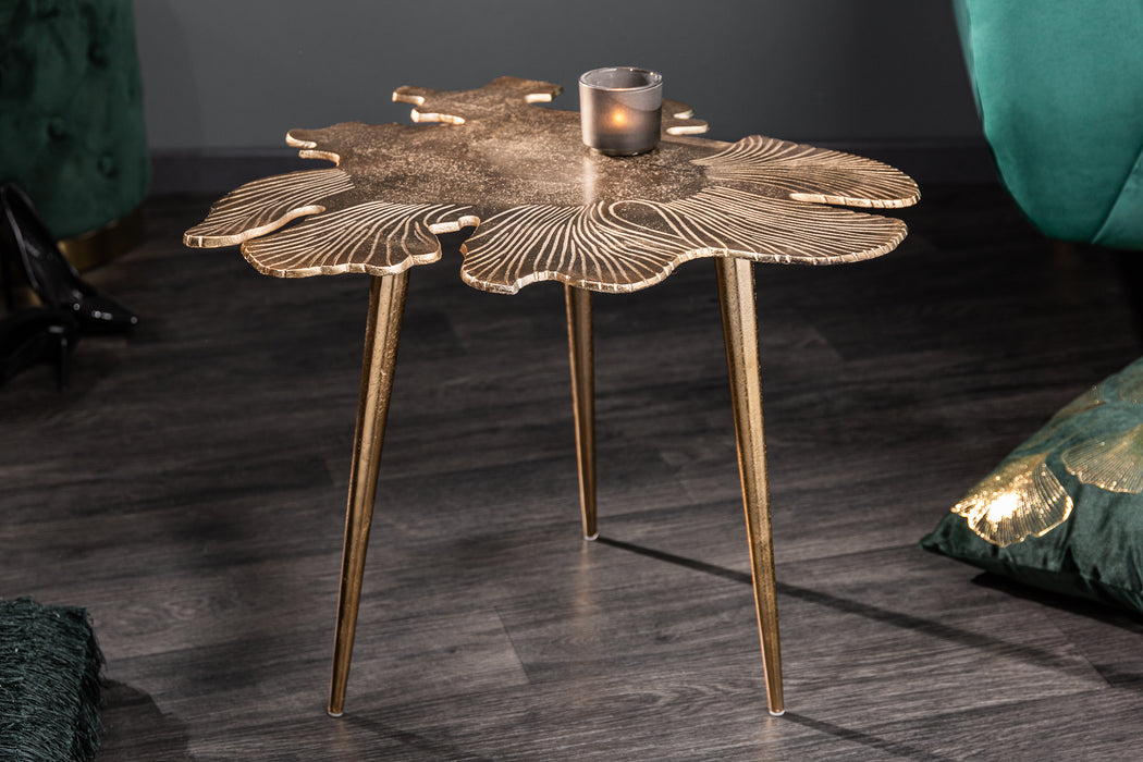 Couchtisch Petal 57cm gold