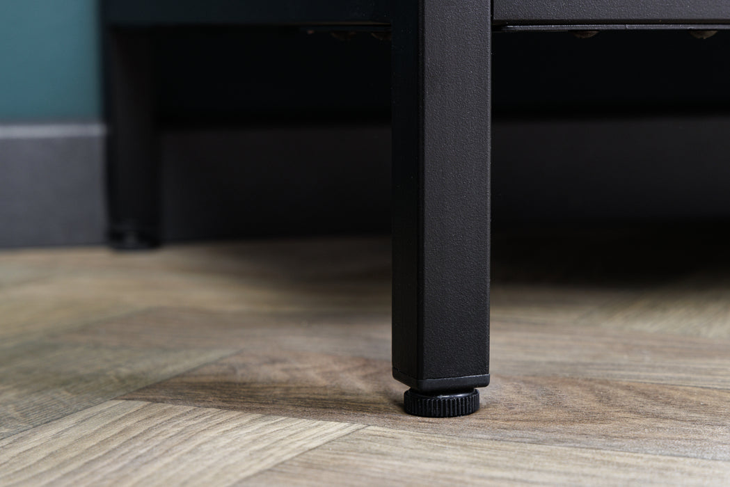 Vitrine Titanium Pro 102cm schwarz Riffelglas