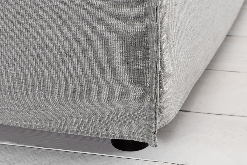 Hocker Clouds 100cm grau Leinen