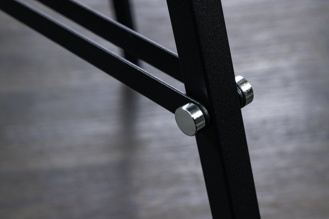 Stehleuchte Regie 160cm schwarz silber