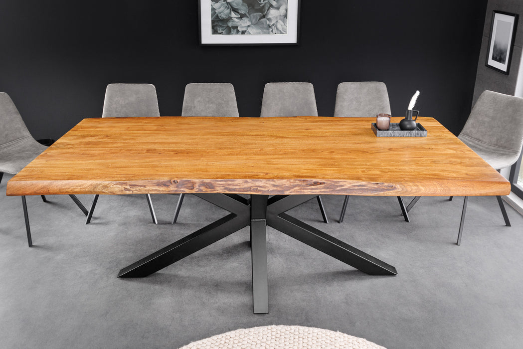 Esstisch Untamed 200cm Akazienholz 50mm