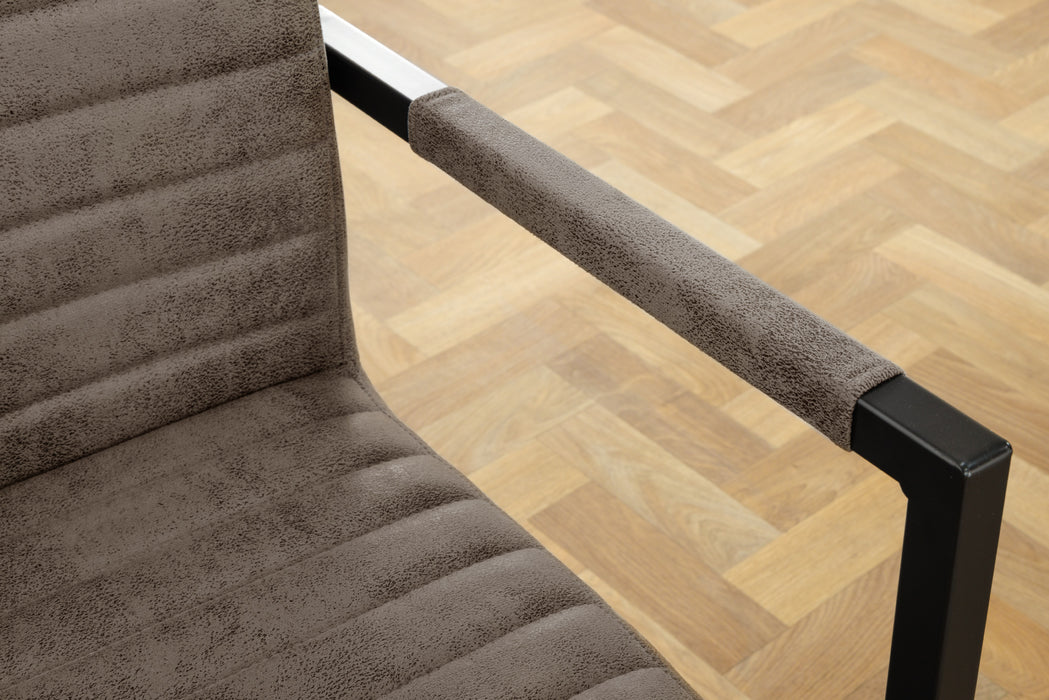 Freischwinger Penthouse taupe grau anthrazit